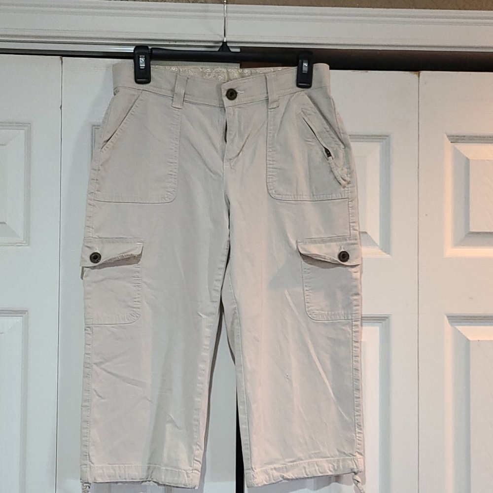 Womens cargo capris
